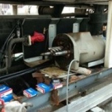 特灵螺杆机组维修